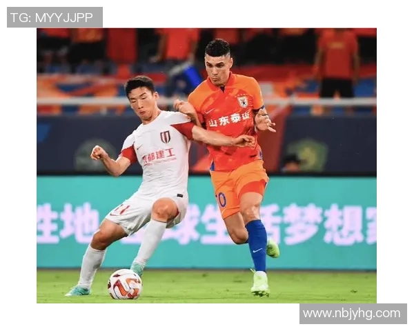 成都篮球队在邀请赛中以72分稳居积分榜首位展现强劲实力