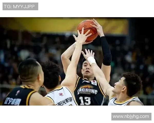 武汉篮球队意识提升显著联赛表现引人瞩目分析与展望 武汉篮球队意识提升显著联赛表现引人瞩目分析与展望